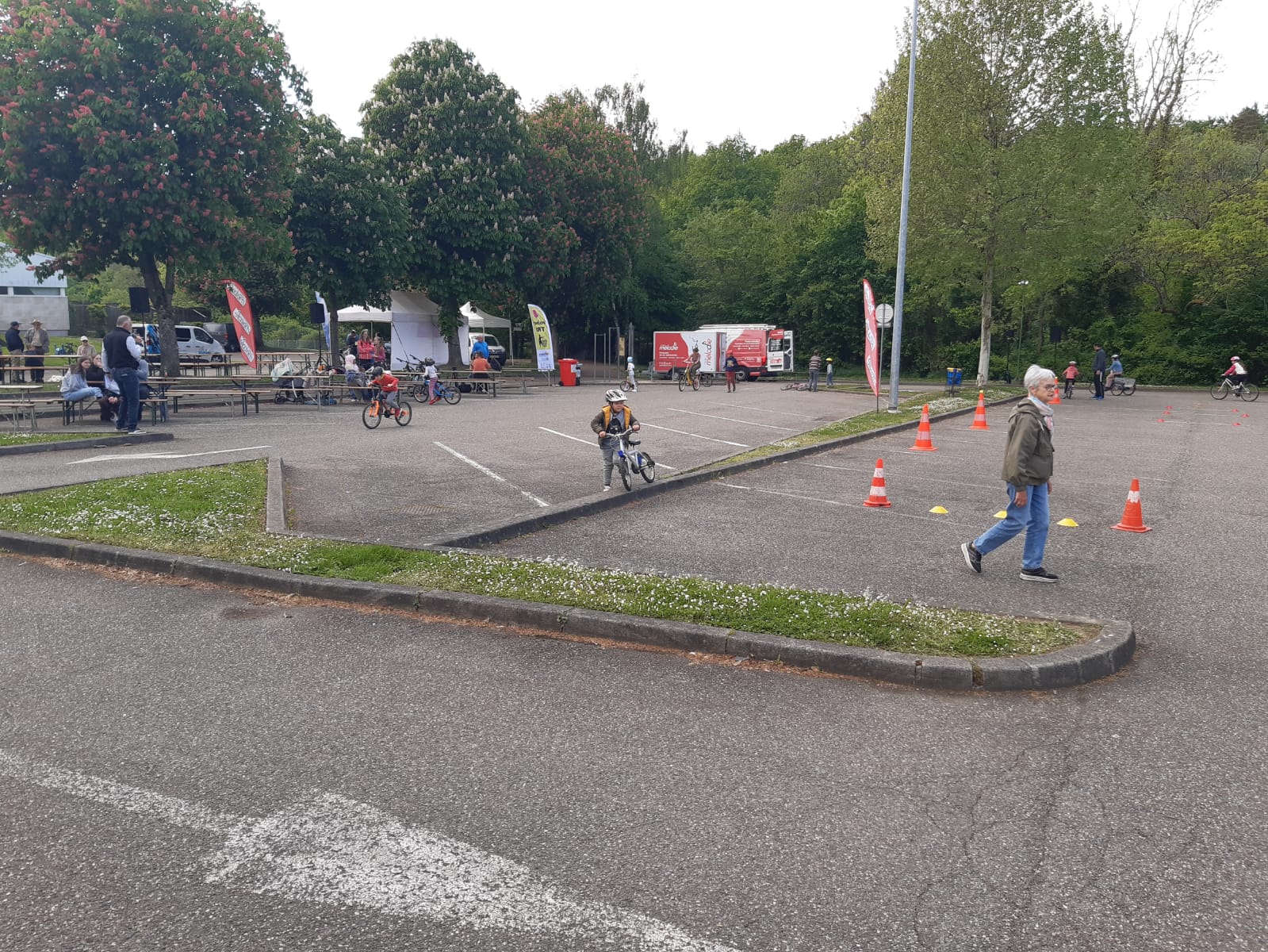 You are currently viewing AU TOUR DU VELO – Une belle journée à Sarreguemines !